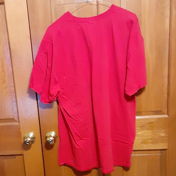 Festive Christmas Tee - Picture 3 of 3